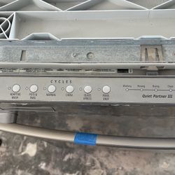 Whirlpool Gold Dishwasher 