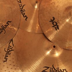 Zildjian ZBT Cymbal Set