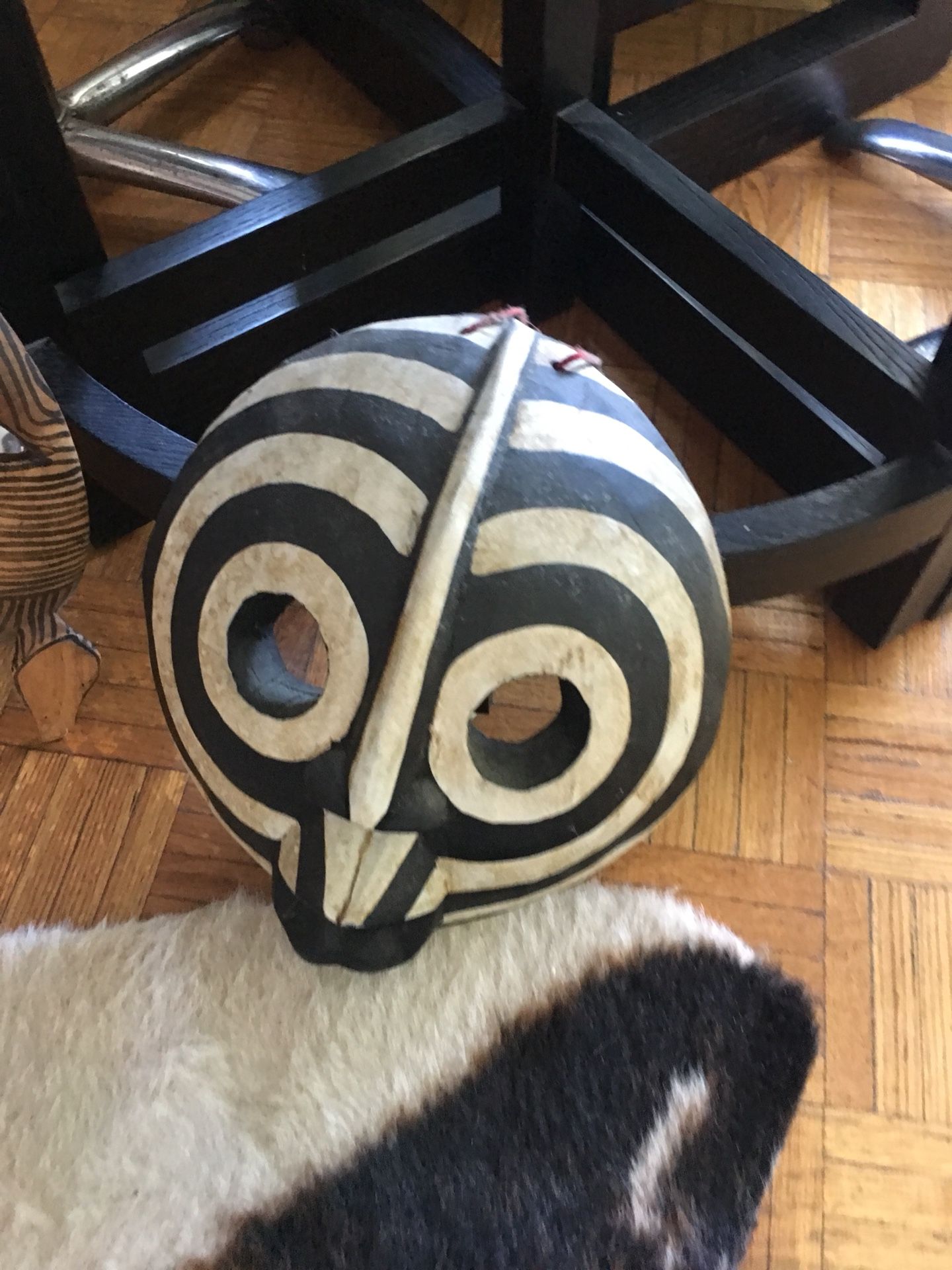 Round African Mask