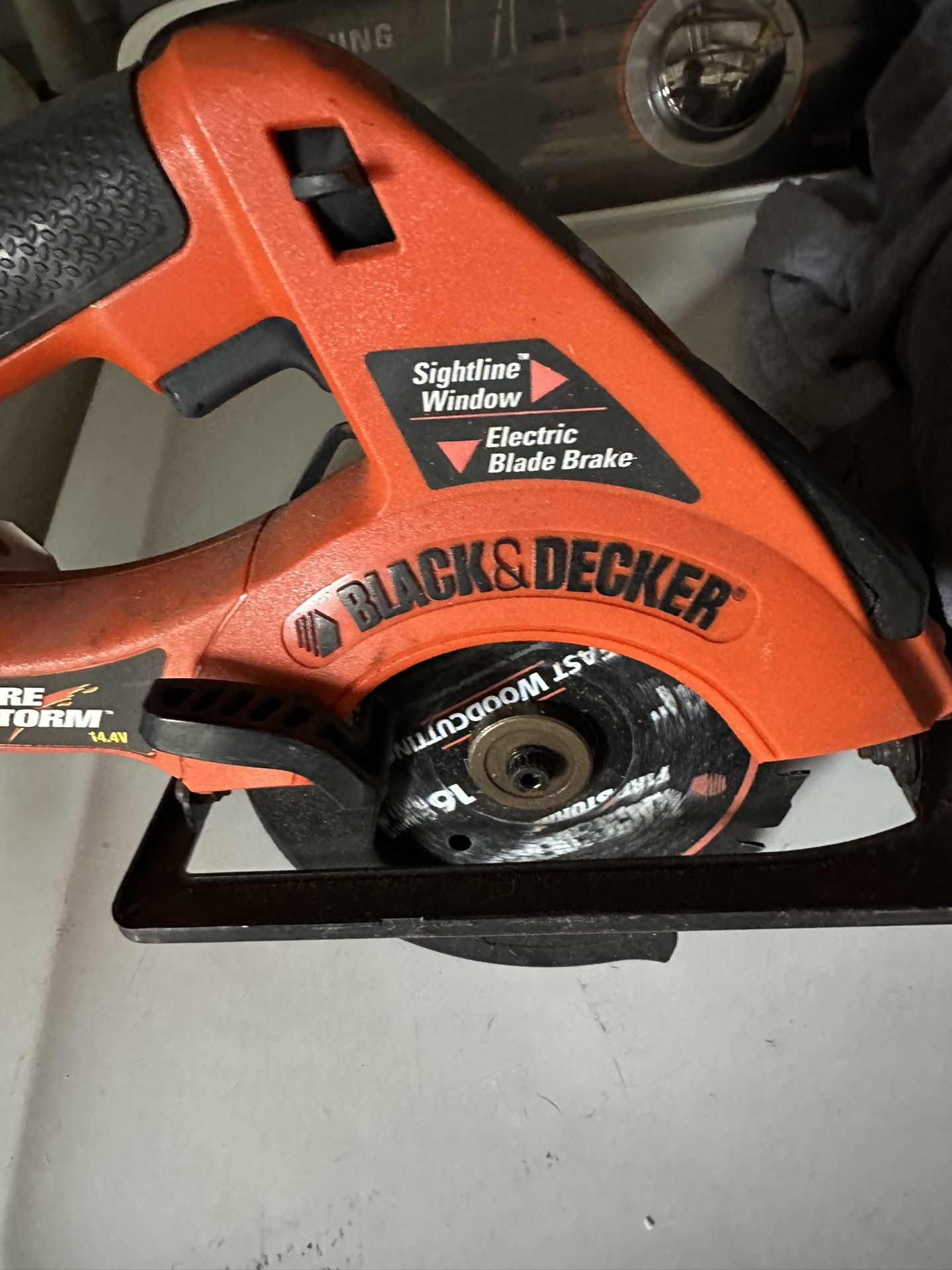 Black & Decker Firestorm 14.4V Cordless Circular Saw