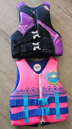 NEW - (2) BRAND NEW YOUTH LIFE JACKETS