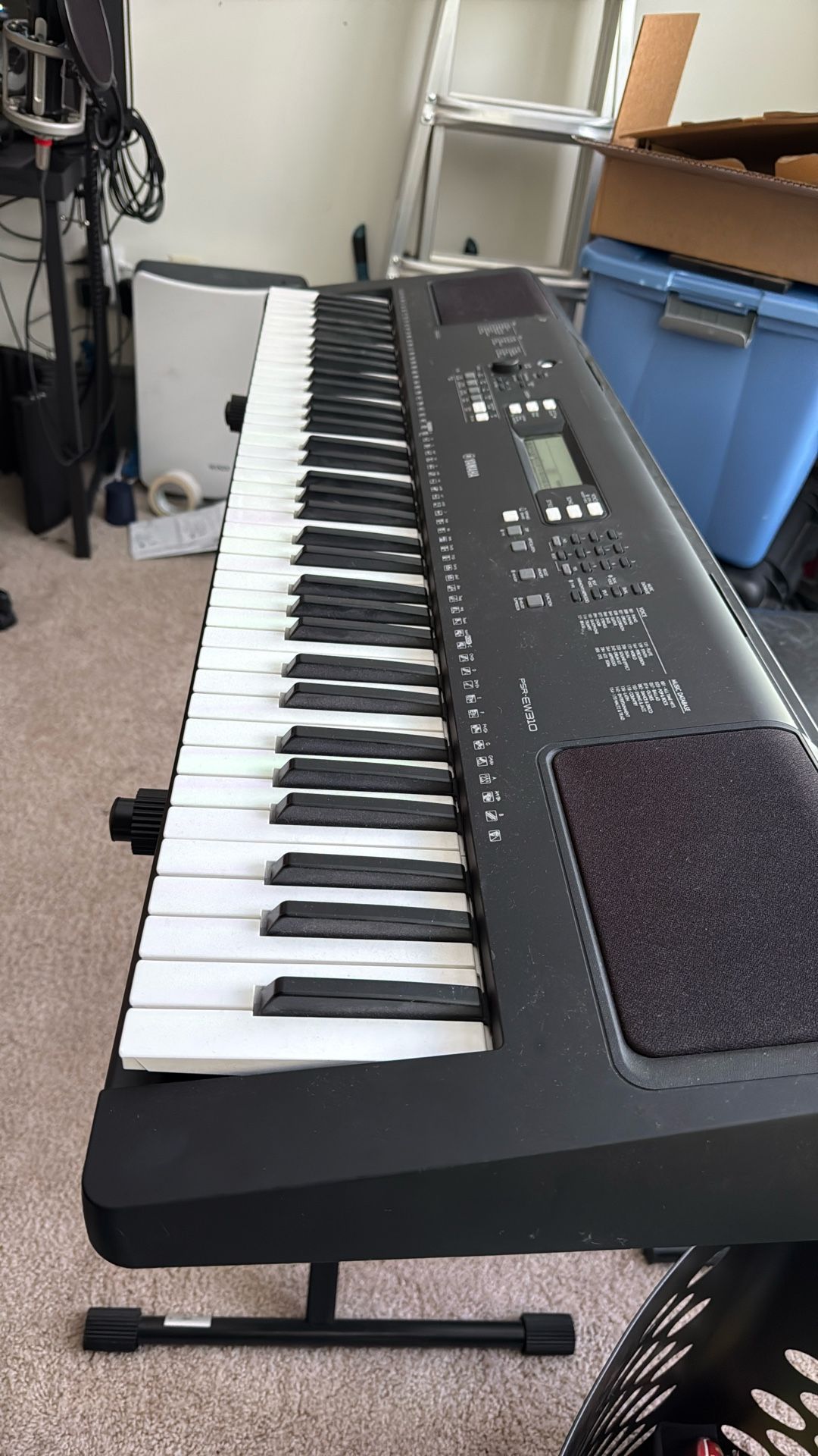 Yamaha Piano (Portable Bundle)