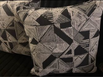 Brand New Ashley’s Furniture Set of 2 pillows
