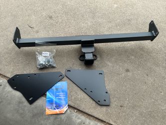 RAV4 Hitch W/Hardware 19-24’ New, See Photos