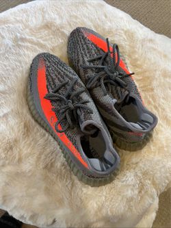 Adidas Yeezy Boost 350 V2 Gray/Orange Men’s Sneakers – Size 7