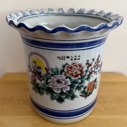 Ceramic Flower Pot   10.5”x10”    $20