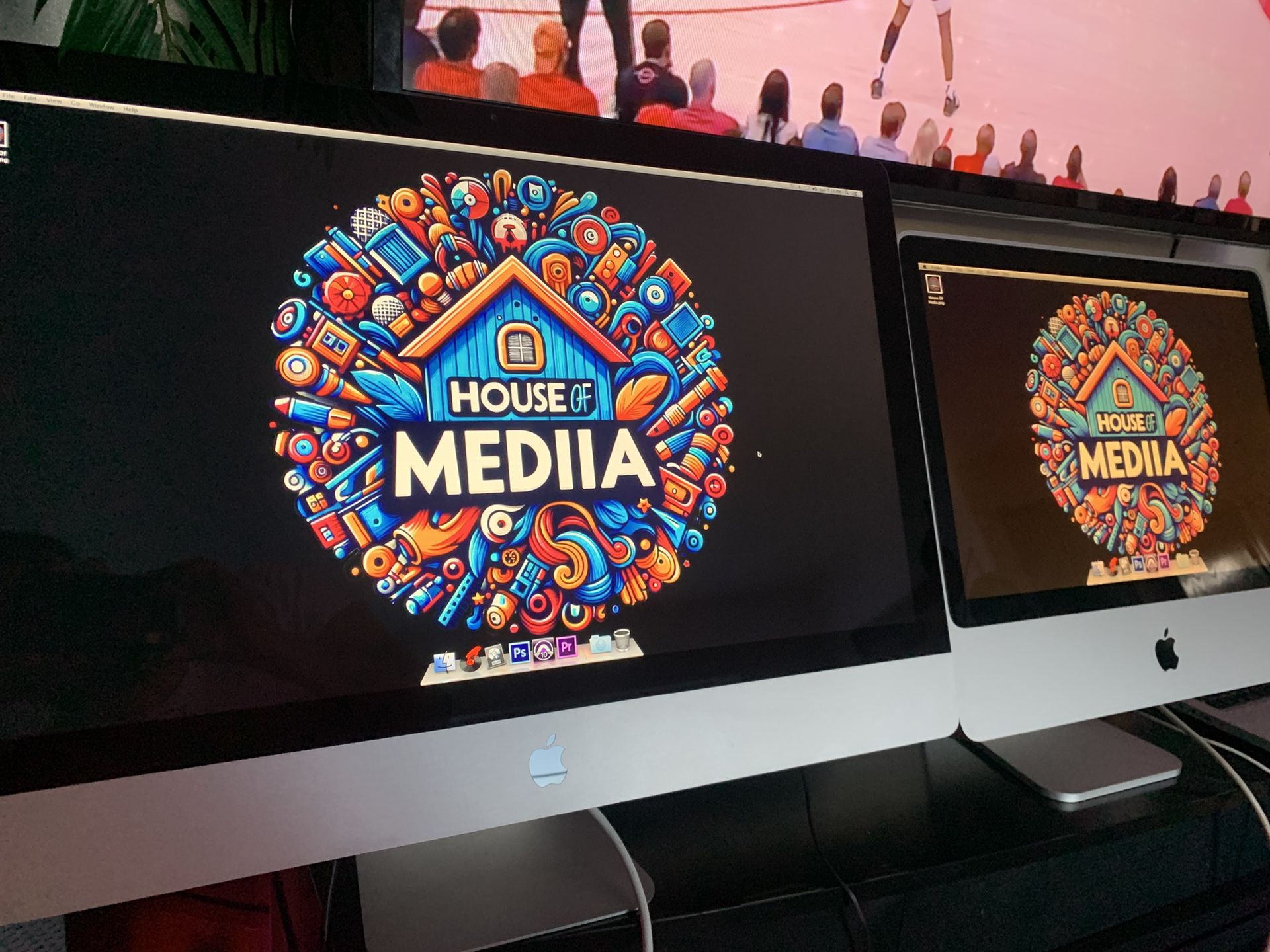 Apple iMacs & MacBooks (Media Workstation)