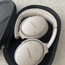 Bose QuietComfort 45 Wireless Bluetooth Noise Cancelling Headphones