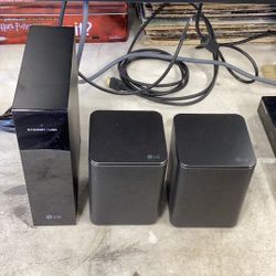 LG Wireless Rear Speaker Kit
