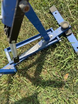 Louisville blue flame pitching machine