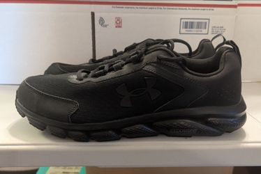 Under Armour Men's Charged Assert 9 Running Shoe. Size 12 4E