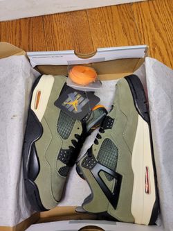 Air Jordan 4 Retro Silk Green Size 9