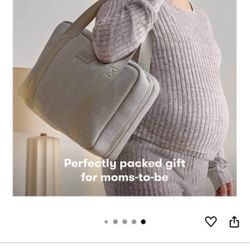 Frida Mom Hospital & Diaper Bag Essentials