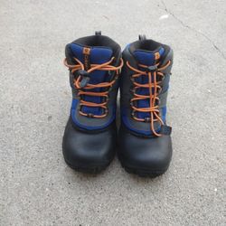 Columbia Boys Snow Boots Size 1 (US)