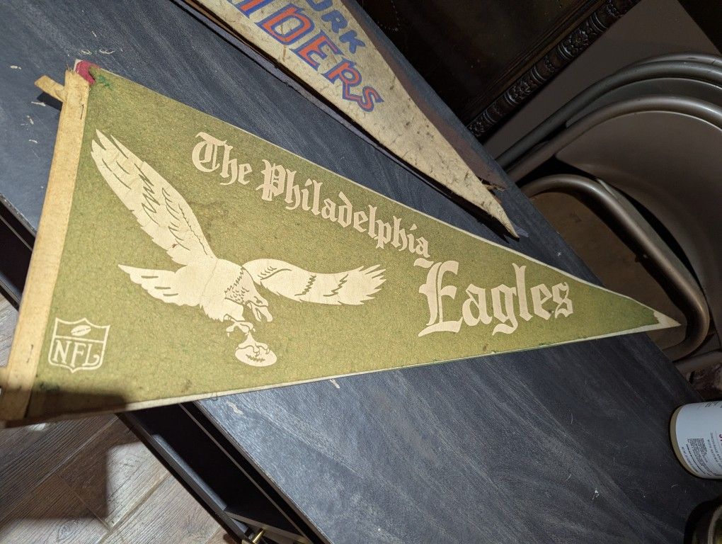 Vintage Philadelphia Eagles Pennant