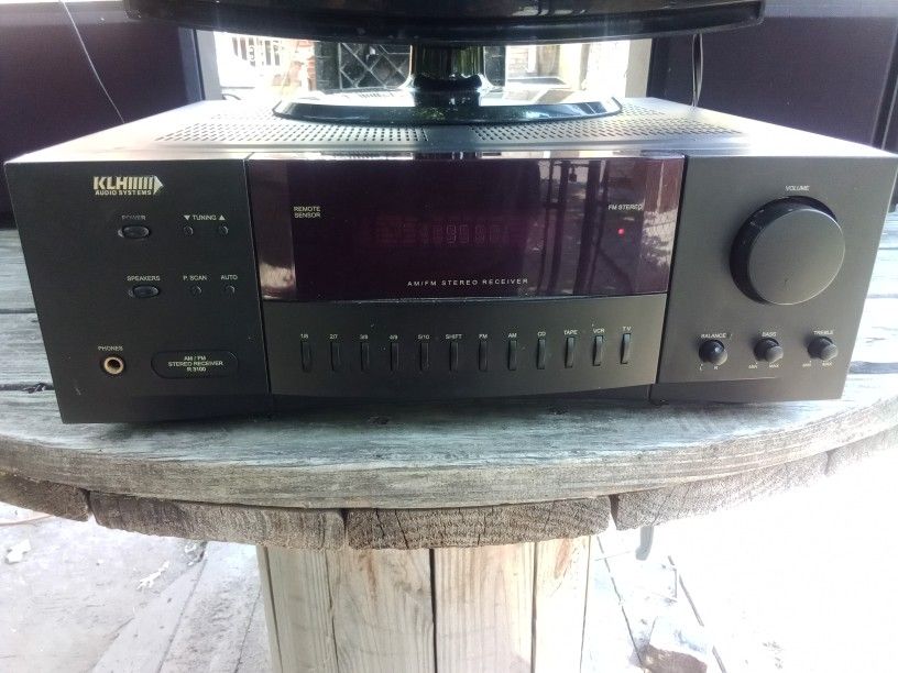 200 WATTS KLH STEREO RECEIVER WITH PHONO PORT $160 FINAL PRICE SAME DAY SHIPPING