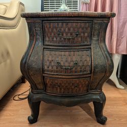 Dresser/End Table