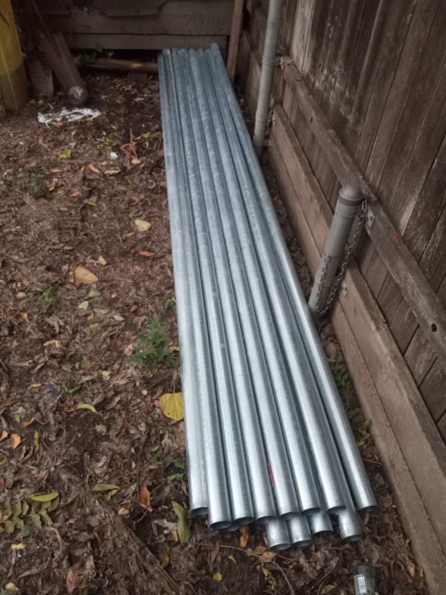 Metal Fence Post  10 Ft Long 