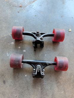 Hawgs Long board 70mm trucks and wheels