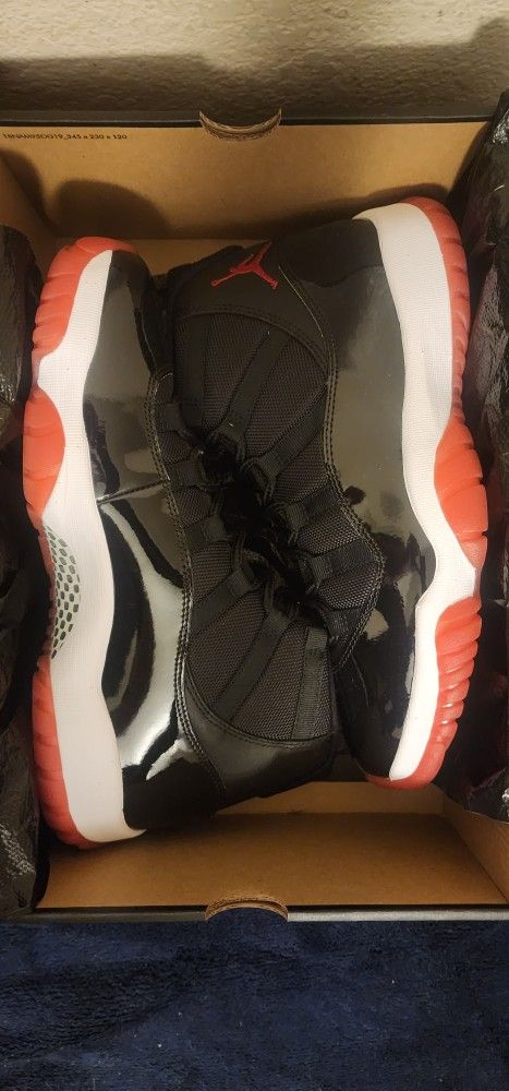 2019 Jordan 11 Retro Playoffs Size 11 DS $425