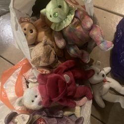 Assorted Beanie Babies 