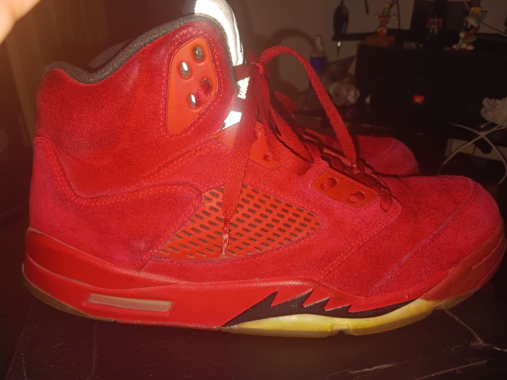 retro 5s red