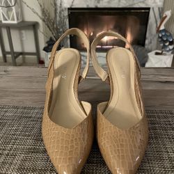 The Limited Nude Snakeskin size 8.5