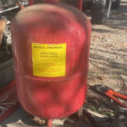 Central Pneumatic Hydroblaster 