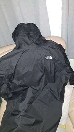 XL NORTHFACE RAIN JACKET!!