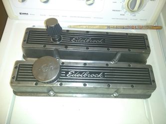 Edelbrock valve covers