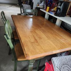 Table An Chairs