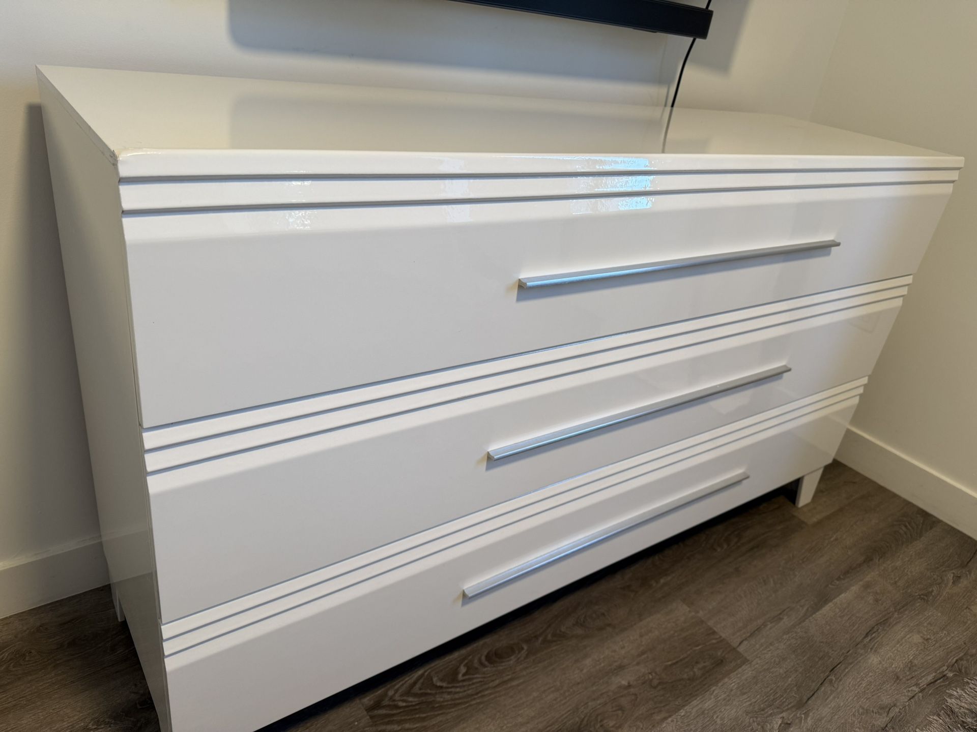 White Dresser