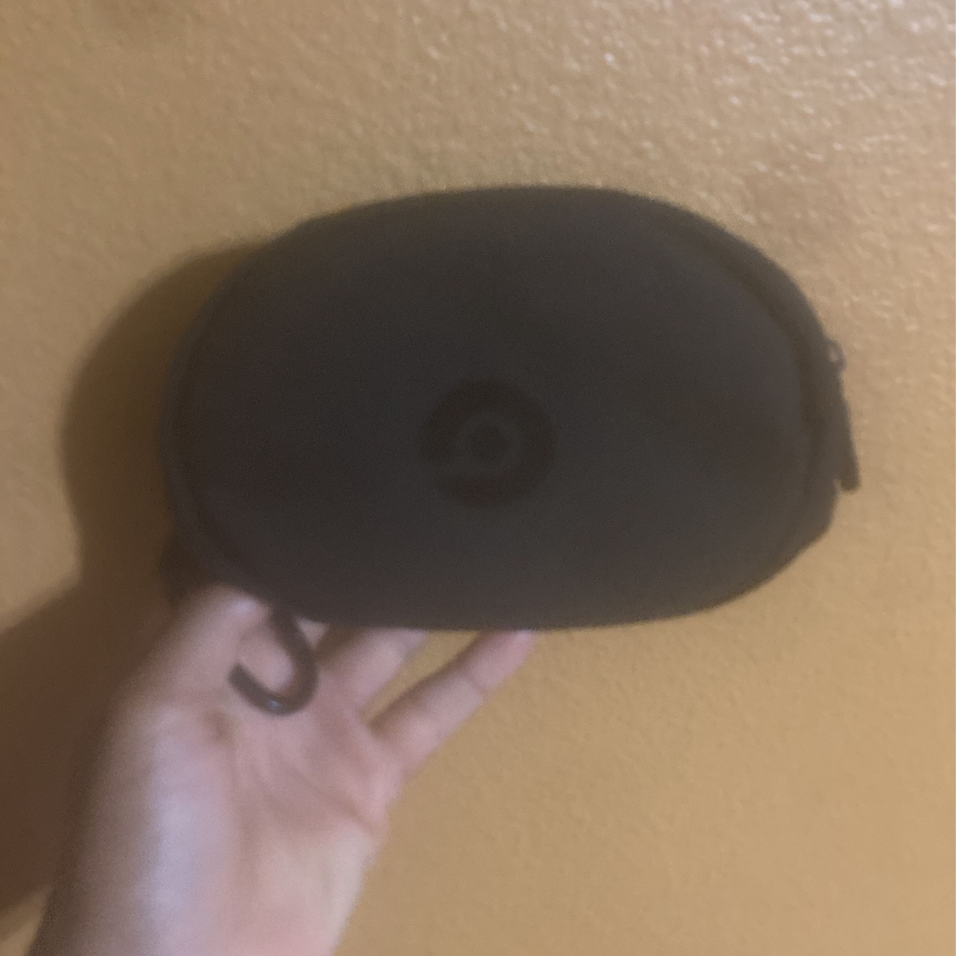 Beats Solo 3 / Just Can’t Charge But All Else Good Headphones