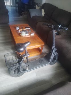 E scooter
