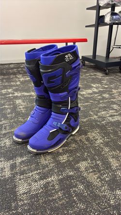 Gearne Men’s SG-22 Motocross boots future dusk size 10