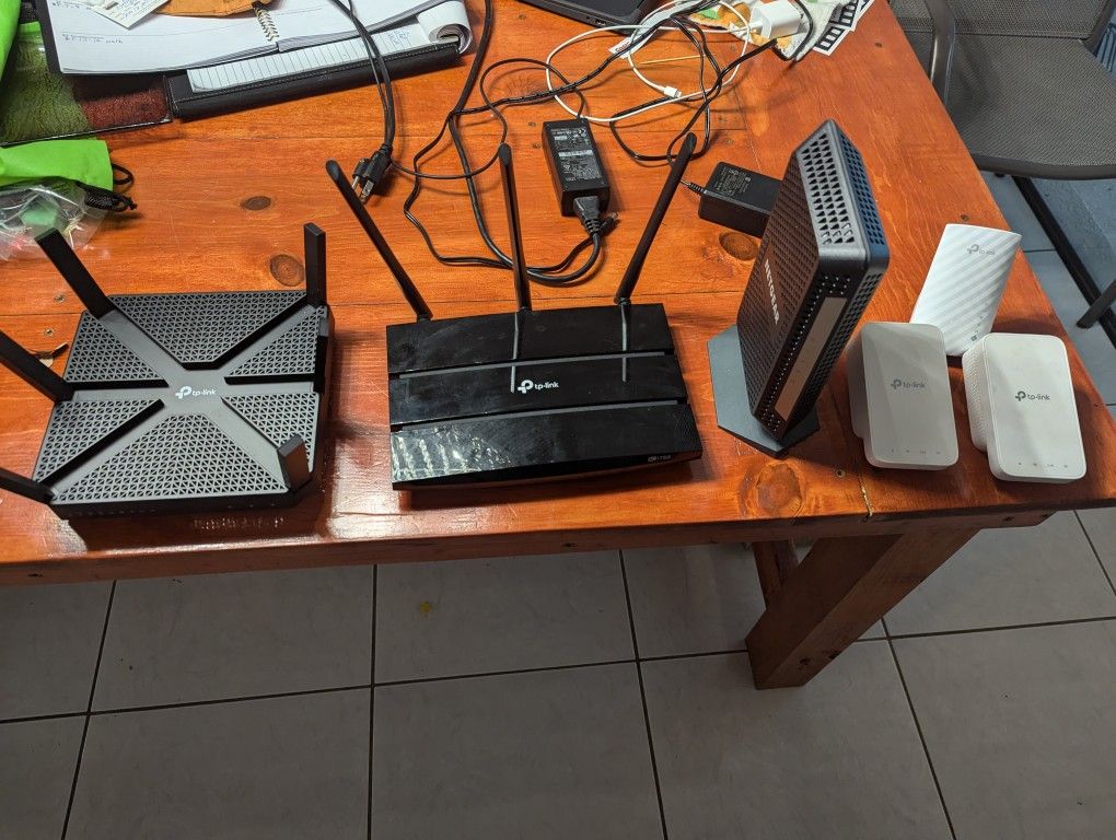 Whole Home Internet Upgrade Package - Modem, 2 Routers, 3 Extenders