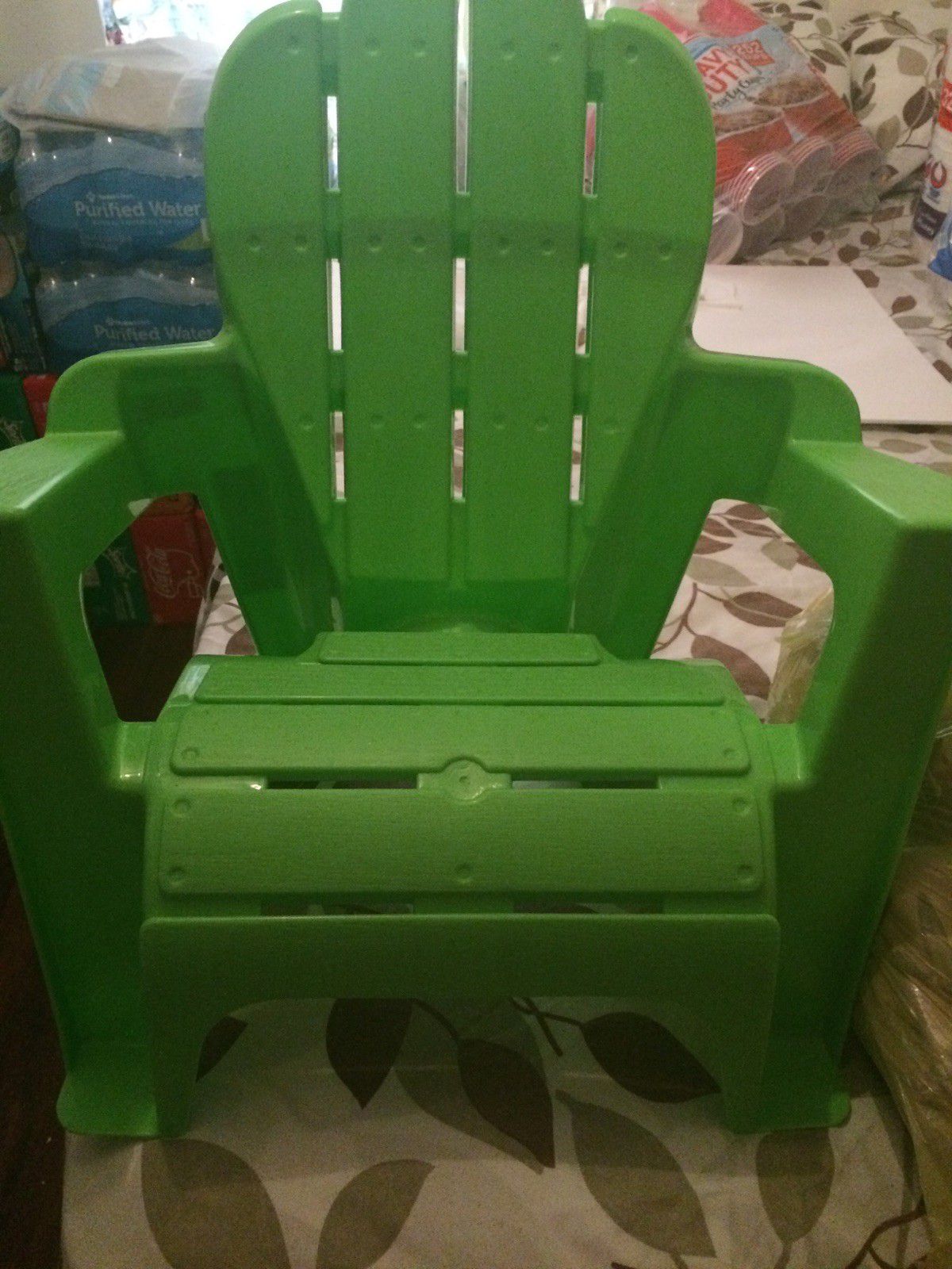 New kids chair