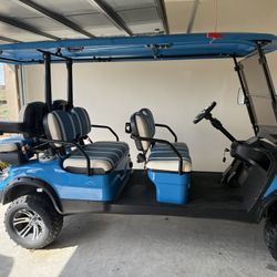2022  Icon I60L 6 Seater Golf Cart.