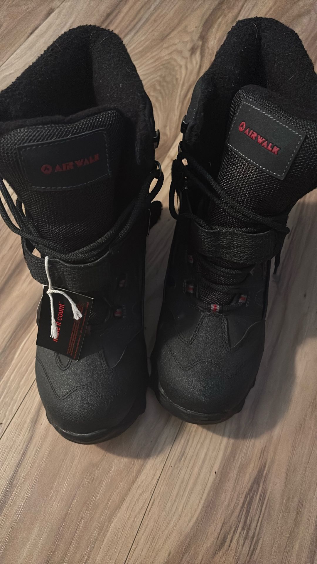 Men’s Brand New Airwalk Winter Boots SZ 10