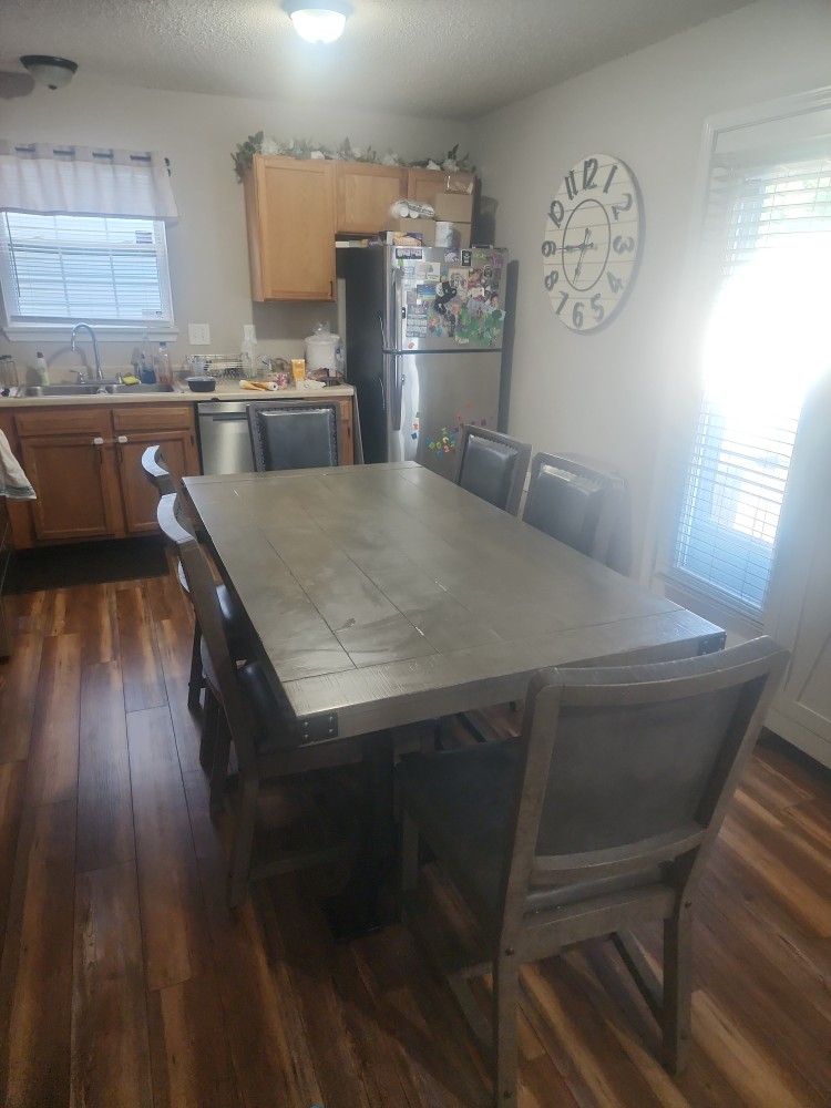 Kitchen Table