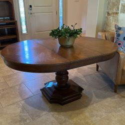 44" Pecan Table With 2 Leaves 