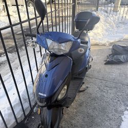 Motor Bike Blue Color Sale 80cc With Extra Accessories
