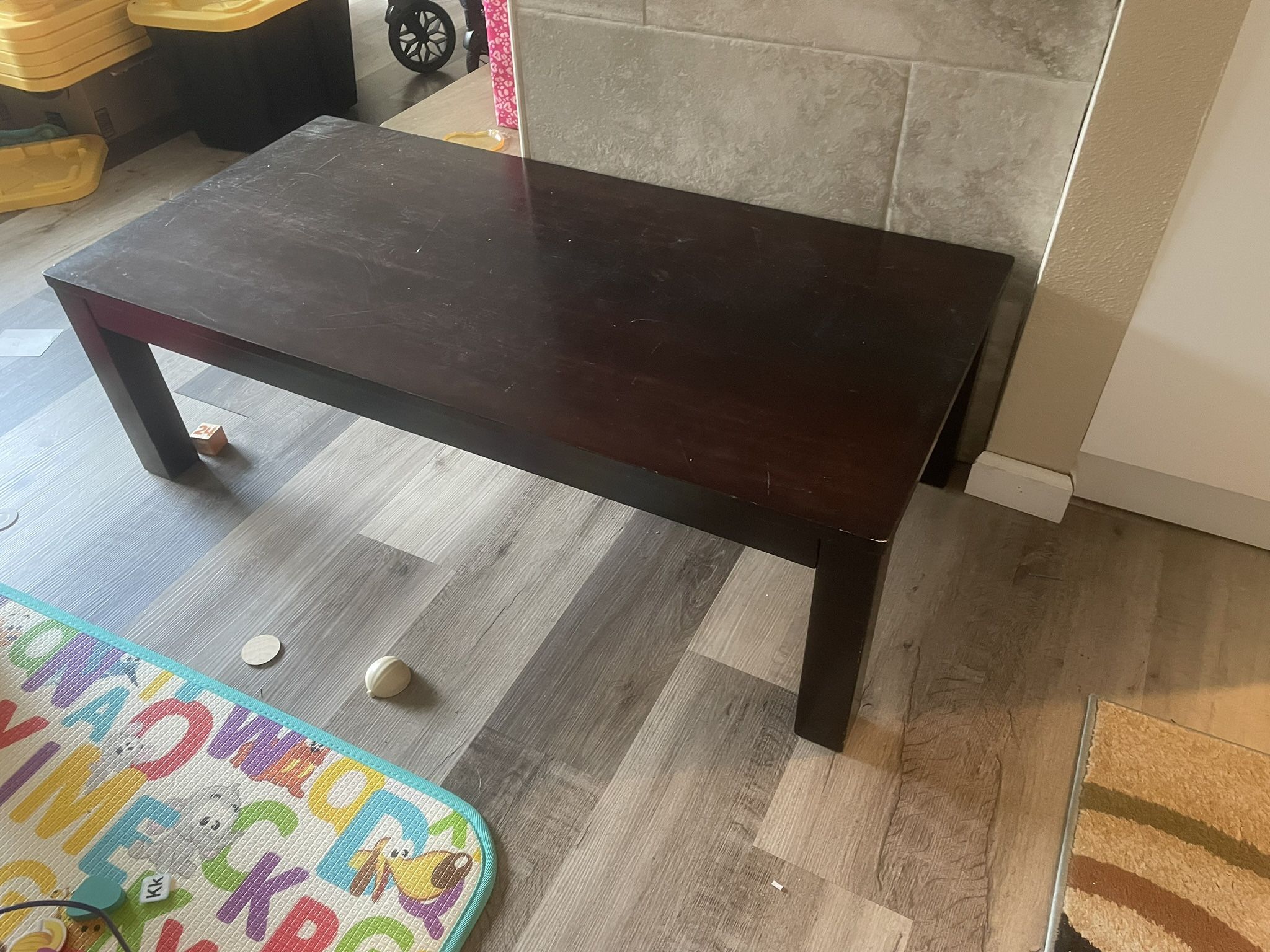 Coffee Table (FREE)