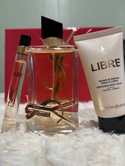 Yves Saint Laurent Libre Perfume Gift Set