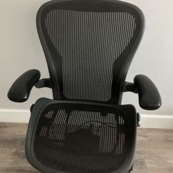 Herman Miller Aeron Size C Office Chair