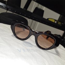 Burberry Oval Sunglasses 
