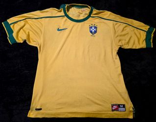 Nike Brazil National Team Jersey 2000–02 – Size M