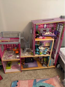 Dollhouse