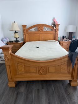 Queen bedroom set