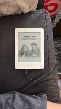 White Kindle - Excellent Condition